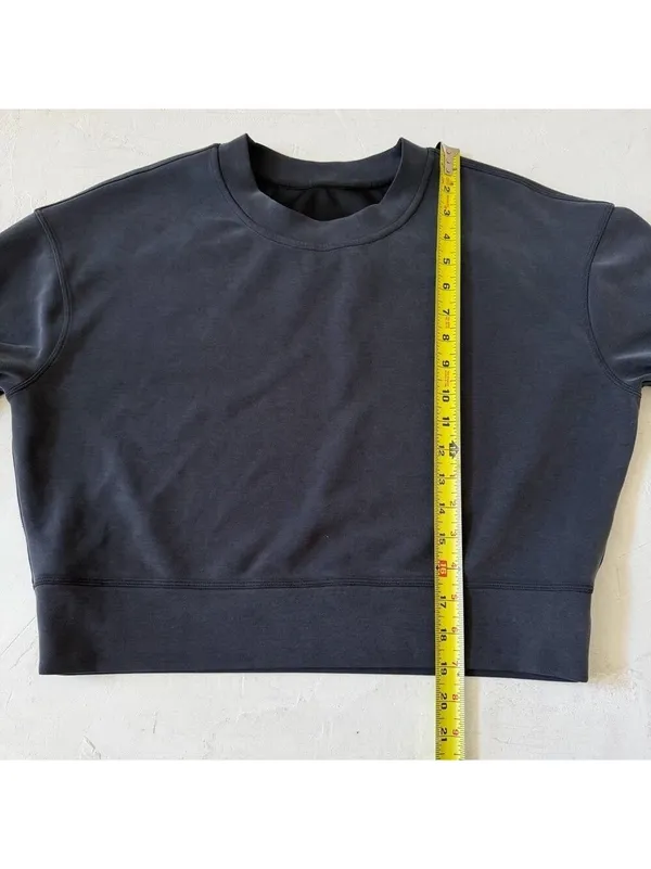 Lululemon Softstreme Perfectly Oversized Cropped Crew Dark Grey Size 2 - Image 9