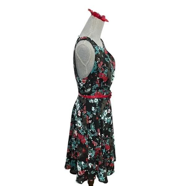 ELLE Aqua Floral Print Pleated Fit & Flare Dress Size M - Image 3