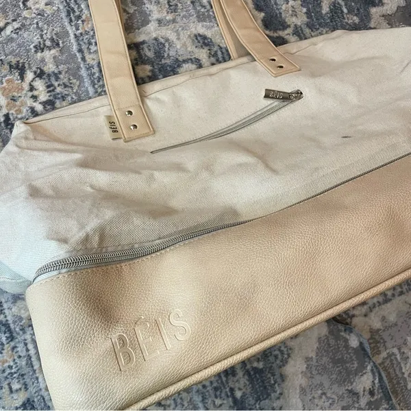 Beis Beige Travel Tote Bag (flawed) - Image 7