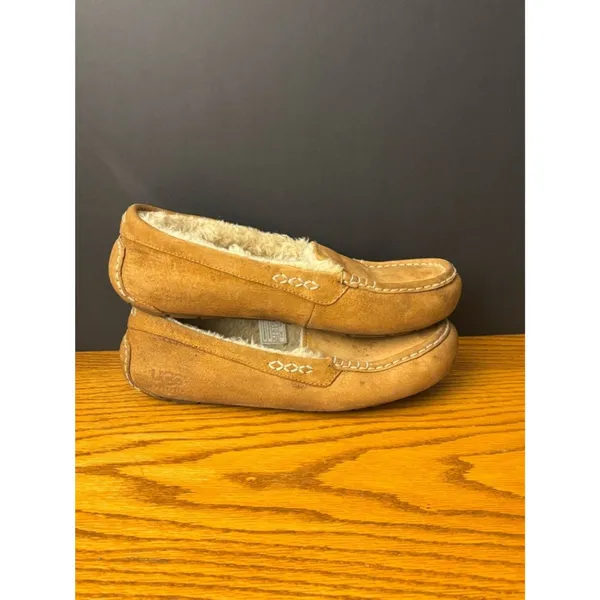 UGG Australia Ansley Moccasin leather sherpa slippers indoor outdoor shoes sz 9 - Image 8