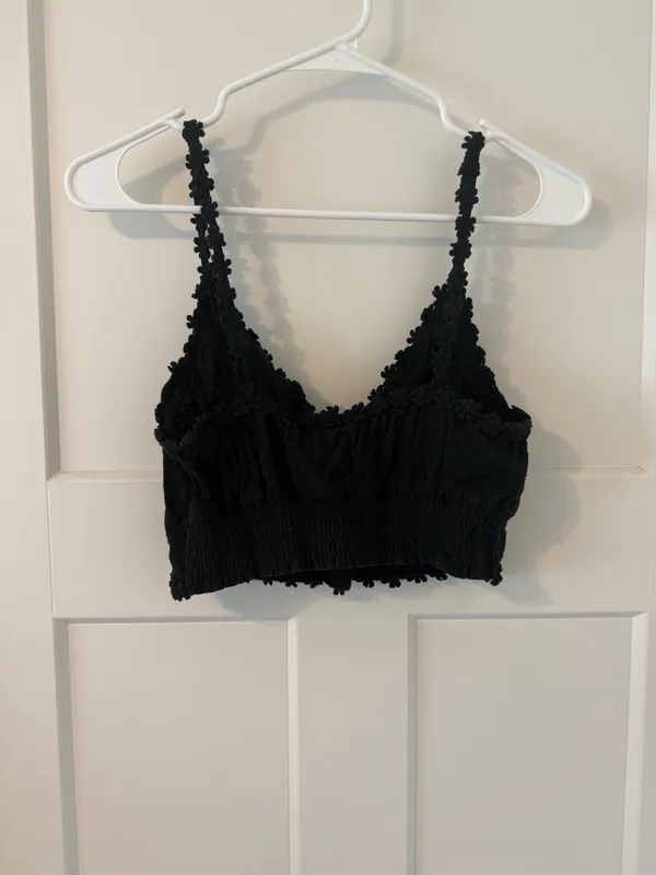 Kendall + Kylie Daisy Crop Tank - Image 3