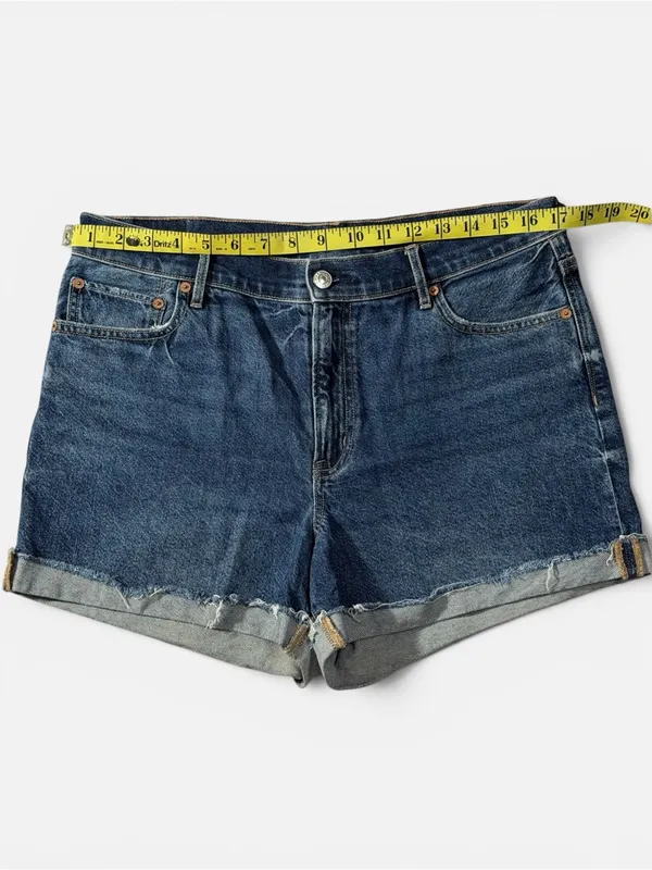 American Eagle Strigid Cuffed Denim Shorts Distressed Size 10 #270 - Image 2