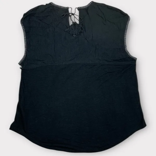 Women’s Hollister Embroidered Boho Blouse Size M - Image 2