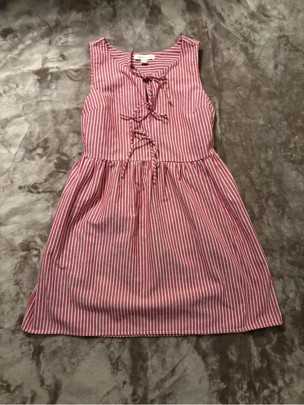 Monteau Dress Women’s Size M Red and White Striped Tie-Neck Top - Image 5