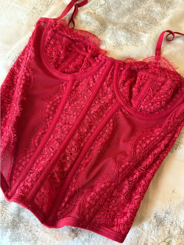 Out From Under Urban Outfitters Red Corset Small - Image 4