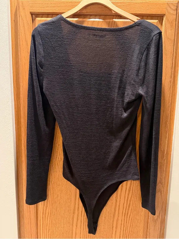 Abercrombie & Fitch Black Square Neck Long Sleeve Bodysuit in Black - Image 3