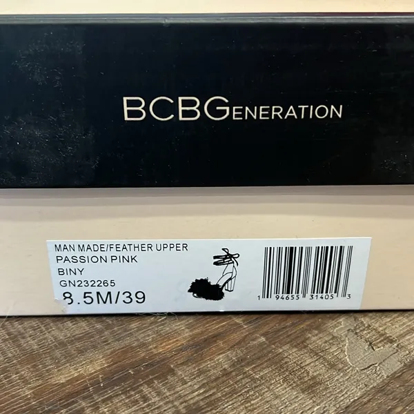 *Brand New* BCBGeneration Passion Pink Fluffy Heel, Size 8.5M - Image 8