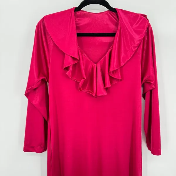 Vintage 80s Long Burgundy Satin Nightgown Ruffle ILGWU Union Made in the USA S - Image 2