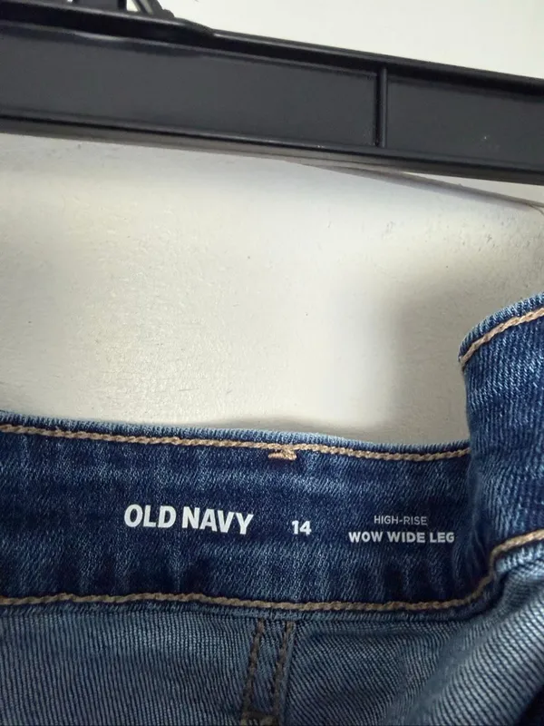 Old Navy Women’s 14 WOW Wide Leg Jeans Denim - Image 2