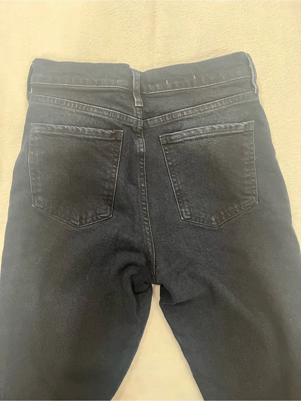 Mango MNG Denim "Gisele" Slim Straight Jeans - Size 4 - Image 4