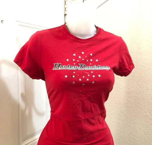Vintage Red Harley Davidson fitted henley Tshirt tee top shirt blouse rhinestone stars short sleeve Made in USA 2000s #y2k #goth #punk #biker #motorcycle rock - Image 2