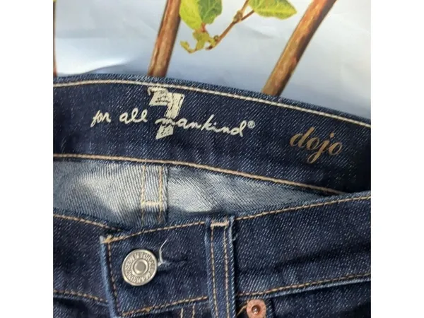 7 for All mankind dojo jeans size 26 - Image 3