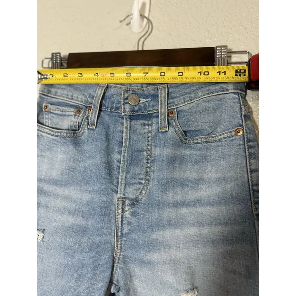 Levi's Women's Wedgie Straight Distressed Button-Fly Blue Jeans size 24 - Image 7