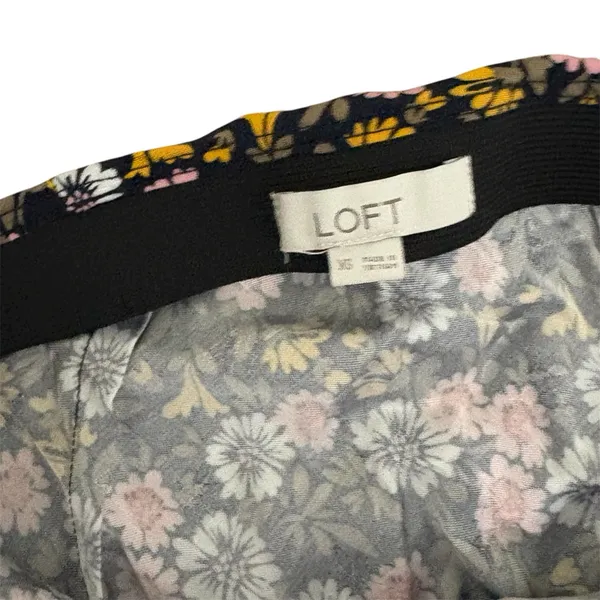 LOFT black floral midi skirt with daisy print | Fall | Slit | Elastic Waist xs - Image 3