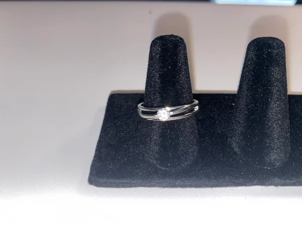 Silver Diamond Ring - Image 3