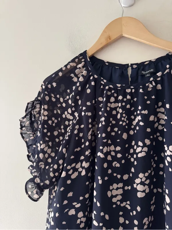 Madewell Memento Short Ruffle Sleeve Drifting Petals Top Style M1731 - Image 2