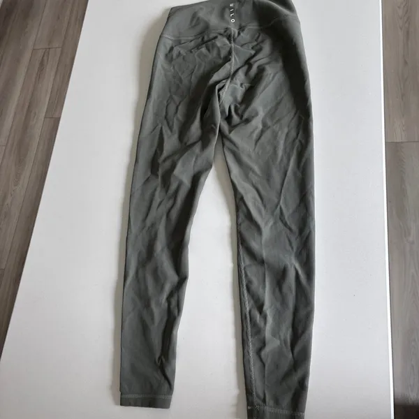 Wilo‎ Ribbed High Waisted Leggings Sage Green Womens Size S Activewear Tights - Image 4