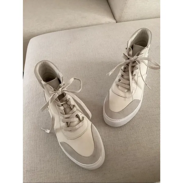 UGG Jasmine Hightop Zilo Sneaker, Cream/Ivory, Size 11, Like new Display pair - Image 2