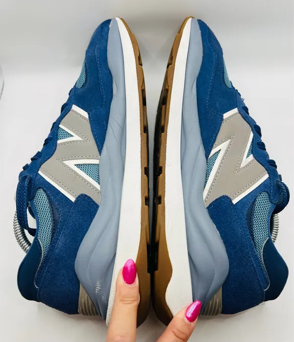 New Balance 5740 Blue Gray Suede Mesh Chunky Dad Sneakers Casual Retro Mens 9.5D - Image 6