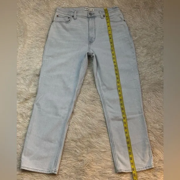 Abercrombie & Fitch Women’s Light Blue Straight Ultra High Rise Jeans Size 31/12 - Image 5