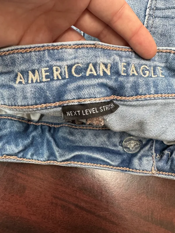 American Eagle Next Level Stretch Super Hi-Rise Flare V-Waist Jeans Size 4 - Image 4