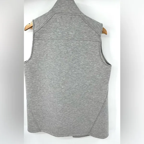 Peter Millar women’s gray jersey knit sleeveless open front vest size XL - Image 7