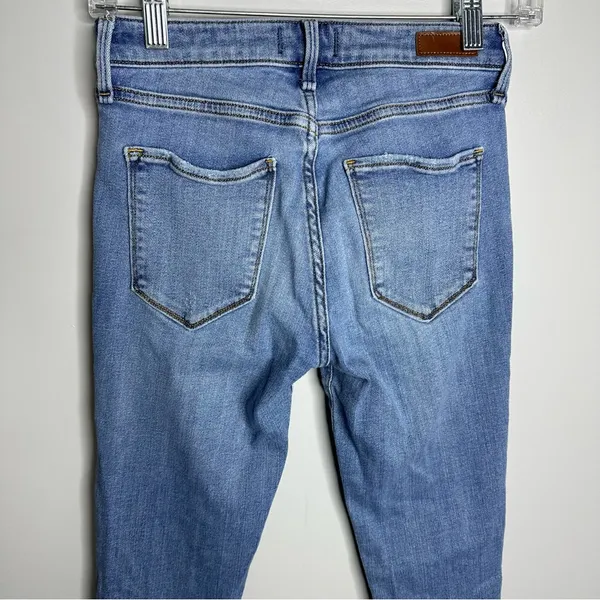 Women’s Abercrombie &‎ Fitch Size 25/0 Long Embroidered Distressed Skinny Jeans - Image 5