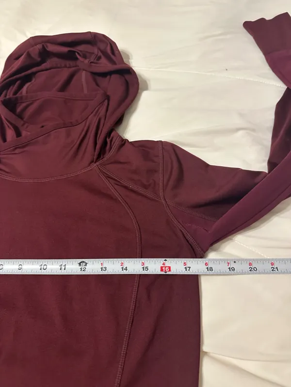 Athleta Women's Tech Hoodie -Maroon Hooded Pullover Top - Size S/M (estimated) - Image 11