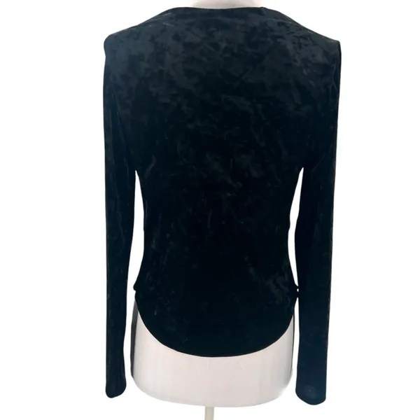 Free people Perfect Date black velvet draped‎ top sz S - Image 8