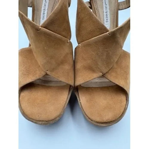 DIANE VON FURSTENBERG Zia Platform Stiletto Heel Sandals 7.5 Camel Suede Neutral - Image 5