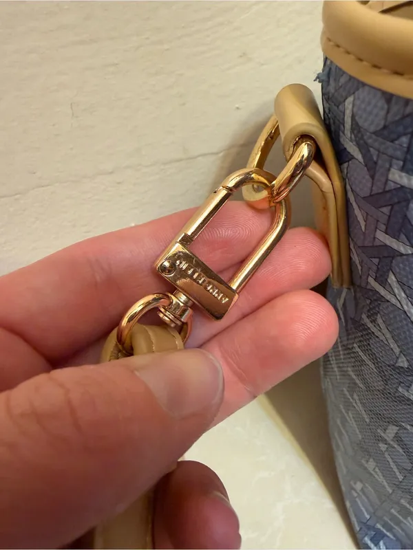 Anne Klein | Blue Patterned bucket bag with Tan Trim and Wristlet - Image 5