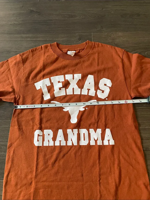 UT Austin Texas Longhorns Campus Wear Tee, ‘Texas Grandma’ Size Small - Image 3