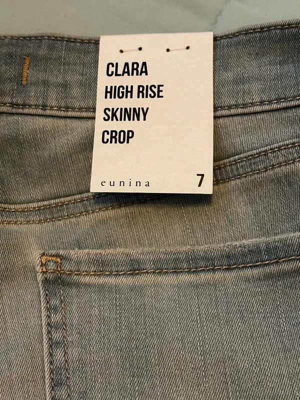 Jeans Eunina Light Washed Distressed Skinny High-Rise with Zippers on Ankles - Image 3