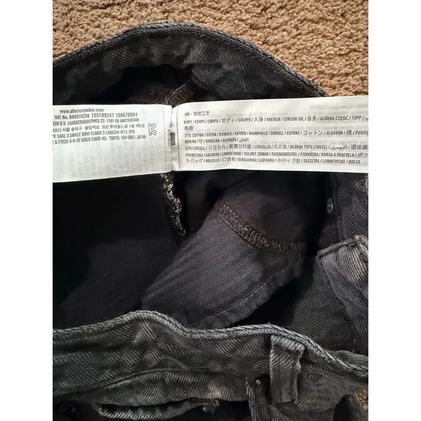 Abercrombie and Fitch curve love the loose high rise black jeans size 27 - Image 5