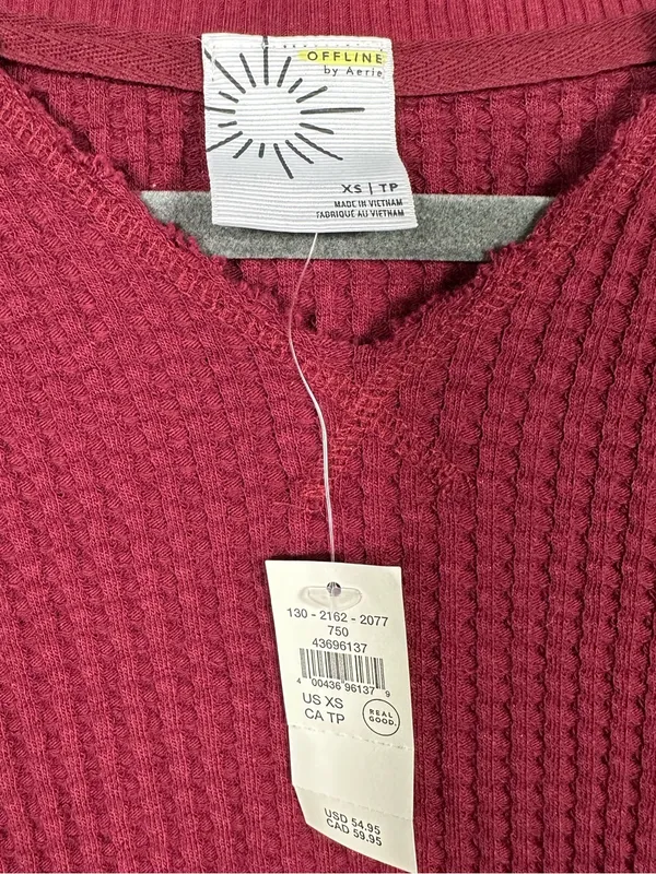 Offline by Aerie Waffle Knit Top XS Red‎ V-Neck Long Sleeve Colorblock Oversized - Image 10