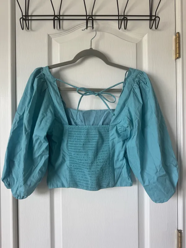 Abercrombie puff sleeve top - Image 2