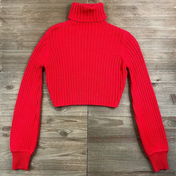 Tiger Mist Cropped Turtleneck Sweater - Image 4