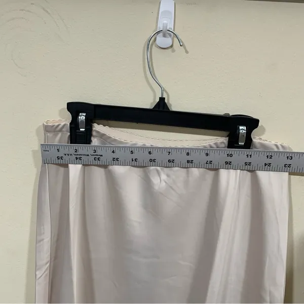 NWT Emprada Women's Long Satin Skirt Elastic Waist Champagne Silk A-Line Skirt L - Image 4