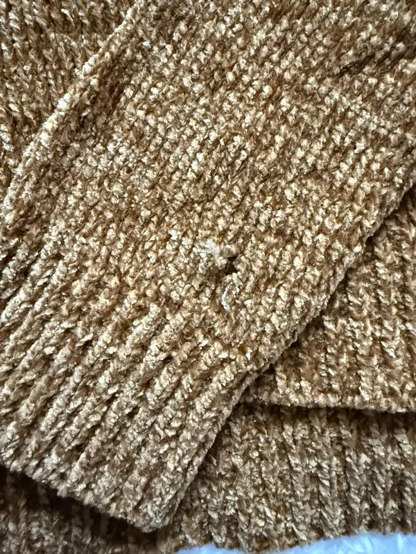 Cotton Emporium Sweater - Image 3