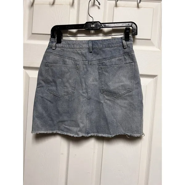 Entro Blue Denim Leopard Print Colorblock Mini Skirt Raw‎ Hem Small NWT - Image 7