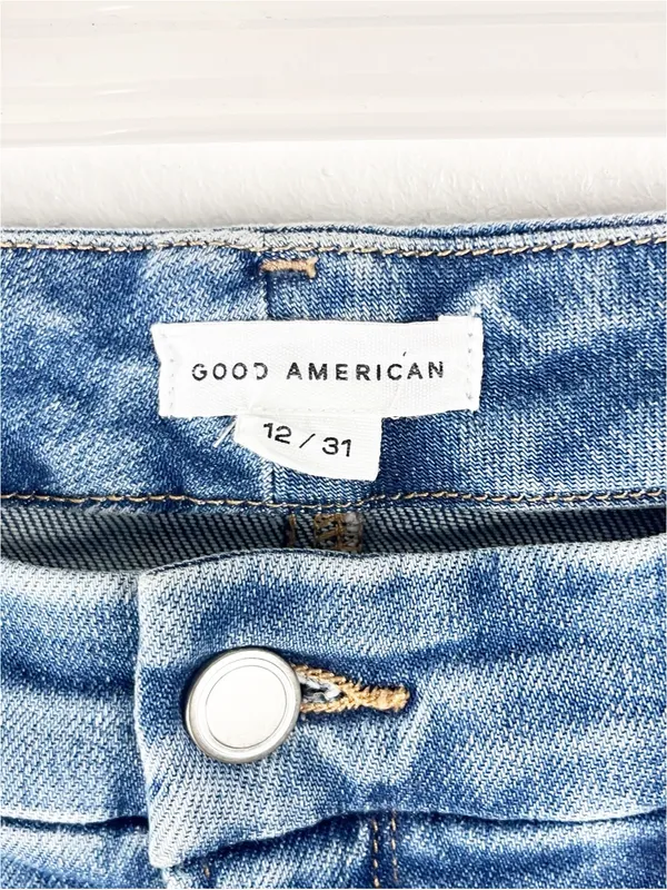 GOOD AMERICAN High Rise Distressed Good Leg Fray Hem Denim Jeans Size 31 - Image 3