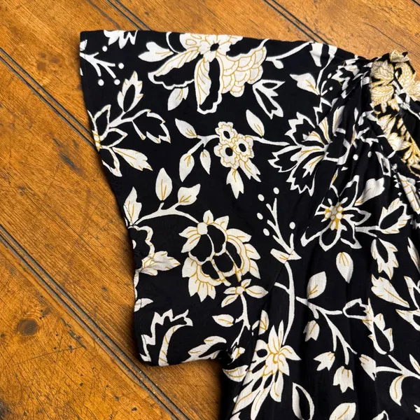 Anthropologie Black White Gold‎ Floral Tiered Ruffle V Neck Dress Size S - Image 6
