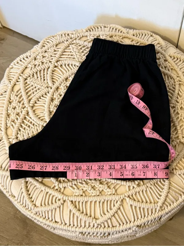 Abercrombie & Fitch Black Elastic Waist Shorts - Image 10