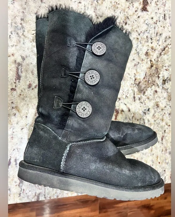 Ugg Black Bailey Button Triplet II Boot - Image 2