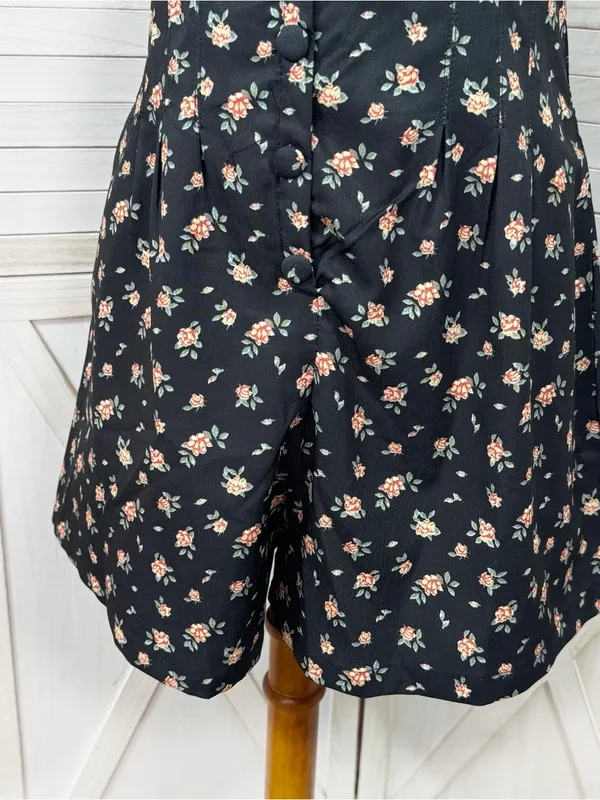 Princess Polly Floral Button Front V Neck Romper Black Size 4 Cottage Playsuit - Image 6
