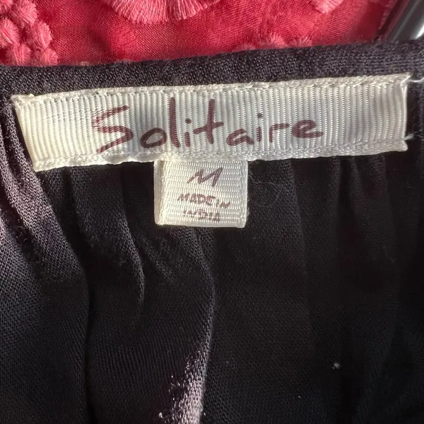 Solitaire brand black Tunic with embroidery and flows arms. Size M - Image 4