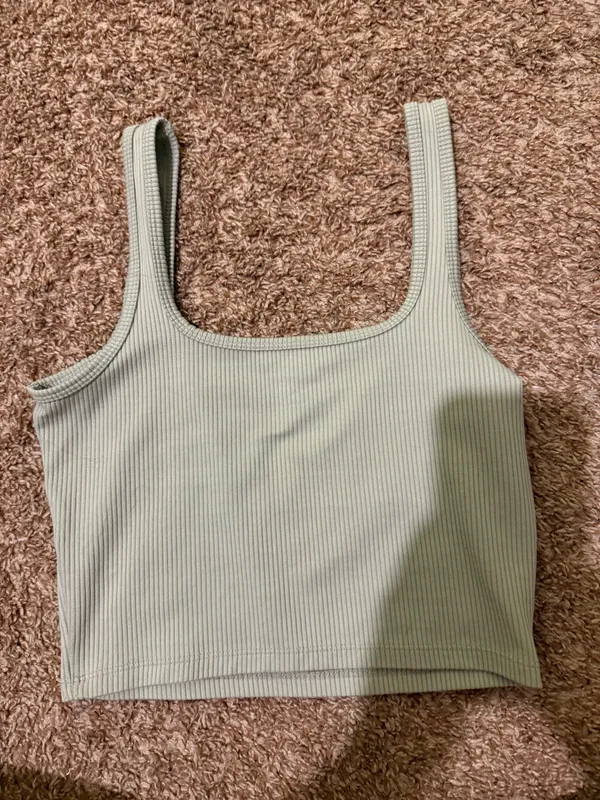 Hollister Tank Top - Image 3