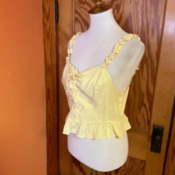 Urban outfitters yellow feminine tank top - Image 11