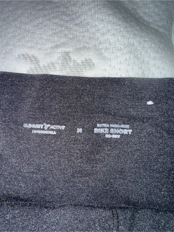 Old Navy Black High-Waist Bike Shorts - Image 2