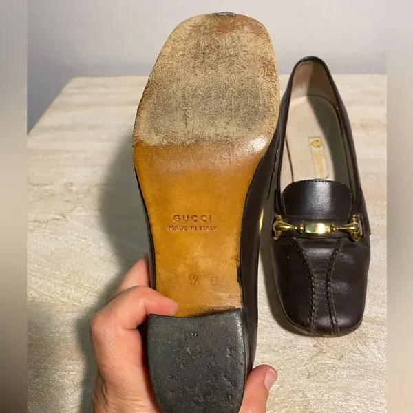 Vintage Gucci 70’s brown leather loafers w/ block heel. Size 35.5. Gold accent - Image 7